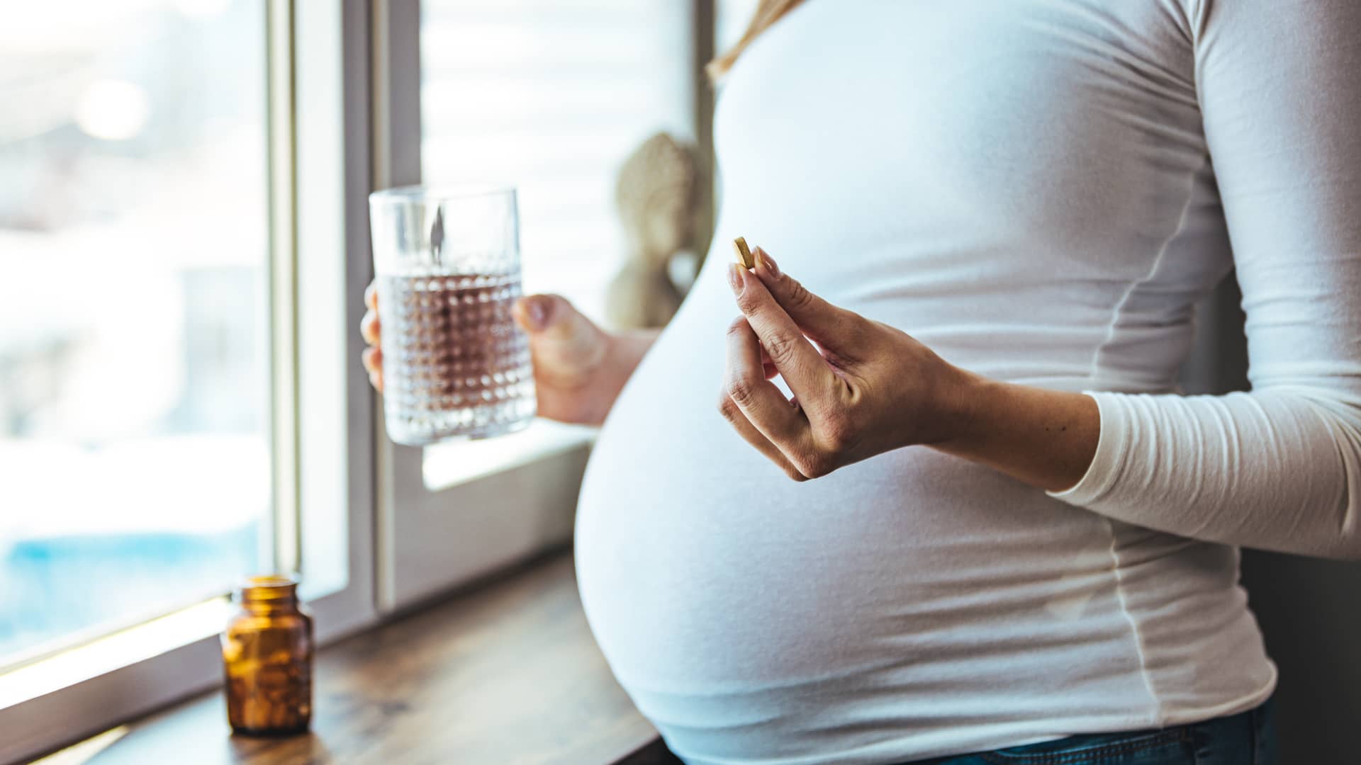 Ácido fólico en el embarazo: ¿cuándo empezar a tomarlo?