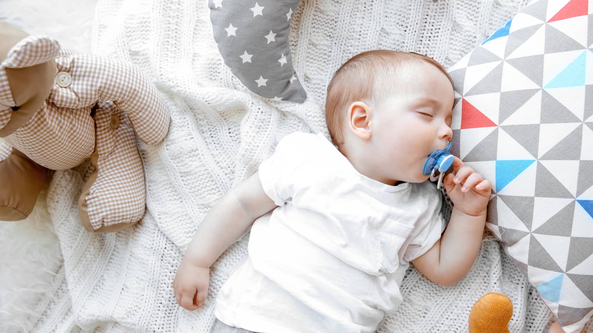 Regresión de sueño de los 4 meses: un cambio en sus ciclos de sueño